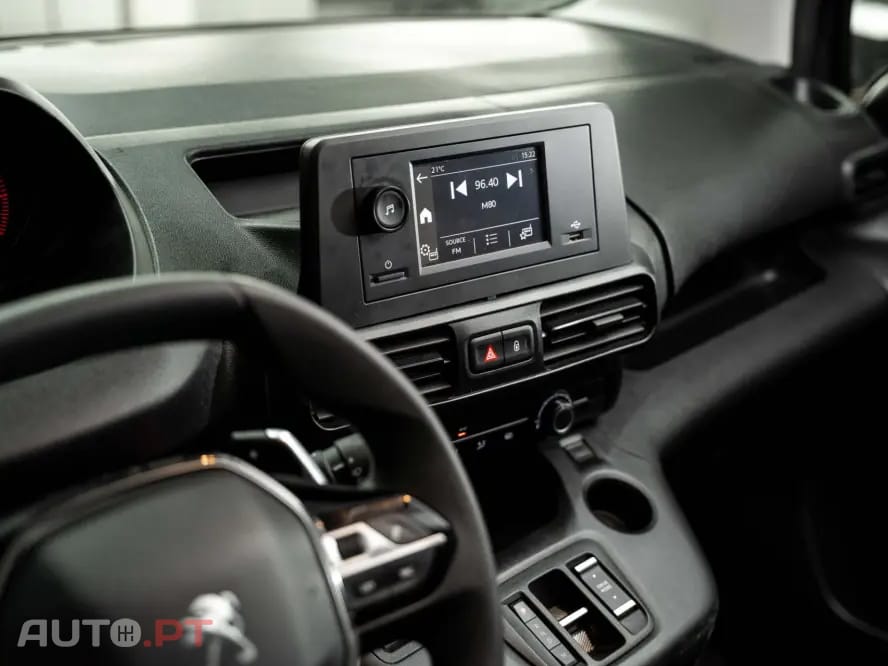 Peugeot Partner PREMIUM STANDARD 1.5 BLUEHDi