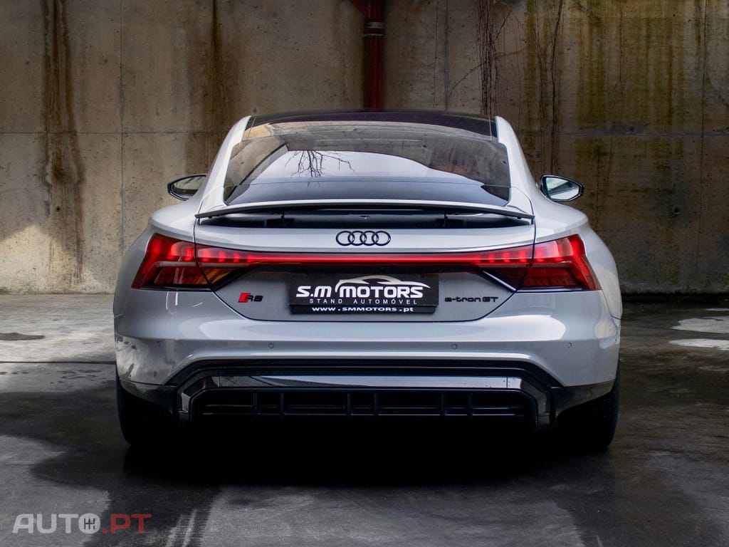 Audi RS E-Tron GT quattro