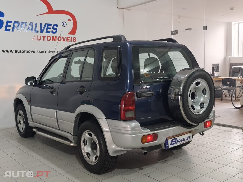 Suzuki Grand Vitara Metal Top 2.0 TDi