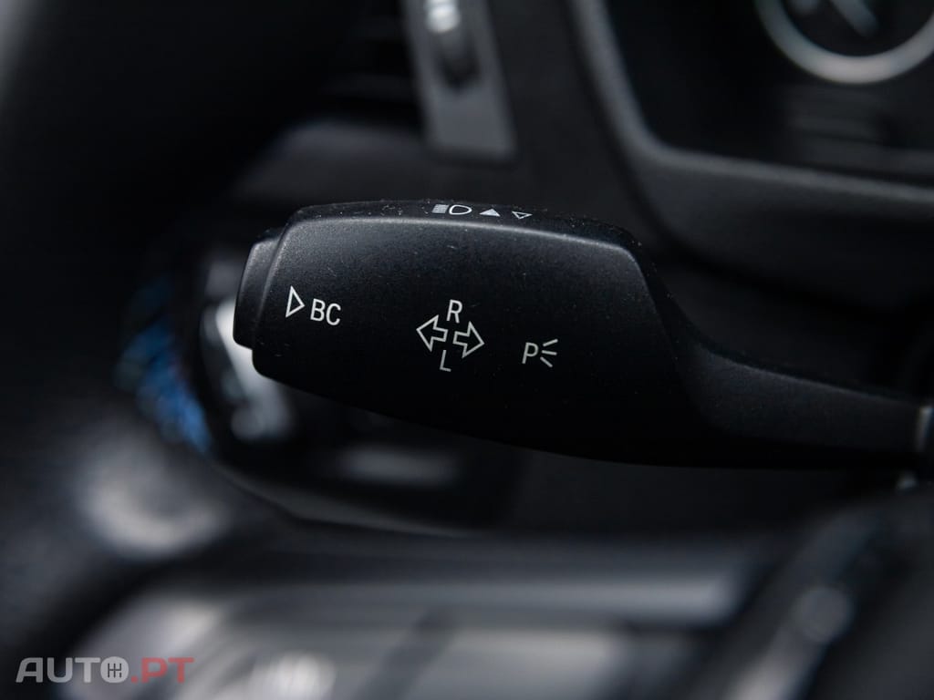 BMW 320 d Look M3