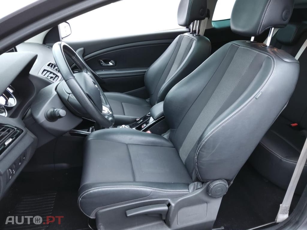 Renault Mégane Coupe 1.6 dCi Bose Edition Energy
