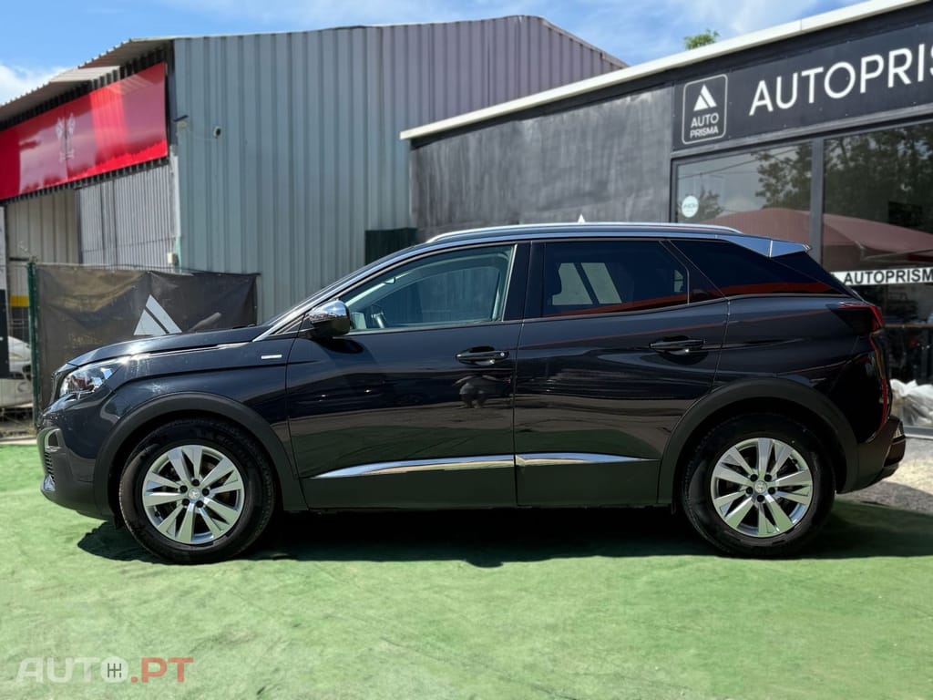 Peugeot 3008 1.5 BlueHDi Style