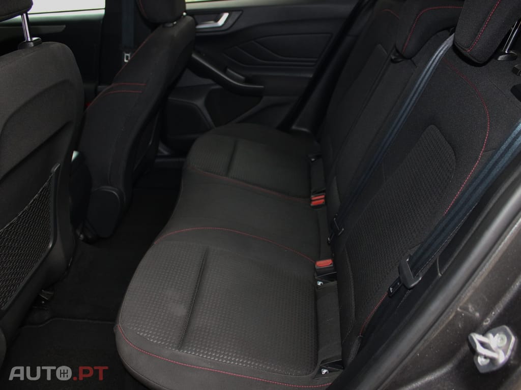 Ford Focus 1.0 EcoBoost ST-Line