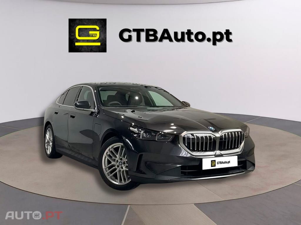 BMW 530 I.V.A DEDUTIVEL e