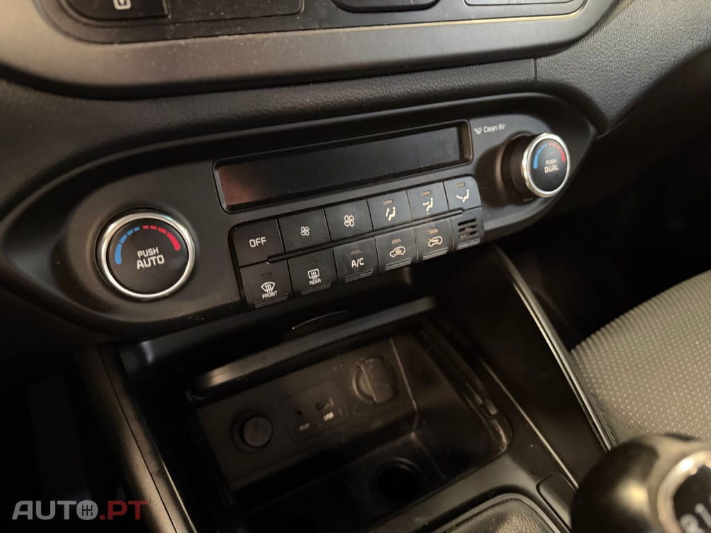 Kia Carens 1,7d 7L