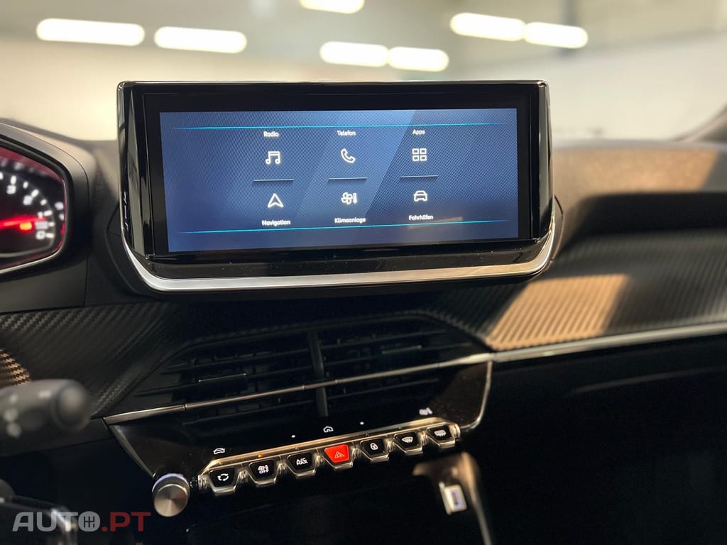 Peugeot 2008 1.2 PureTech Style