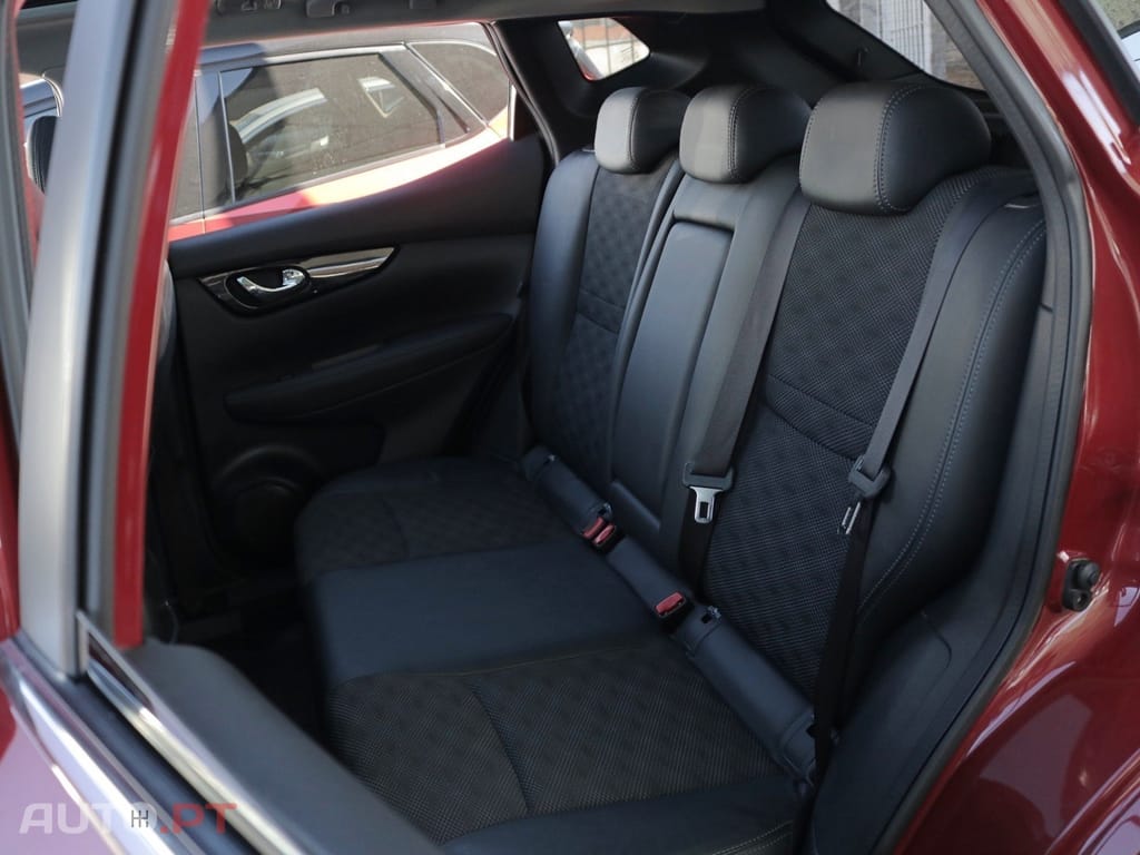 Nissan Qashqai 1.6 DCi Tekna 19 Pele Xtronic