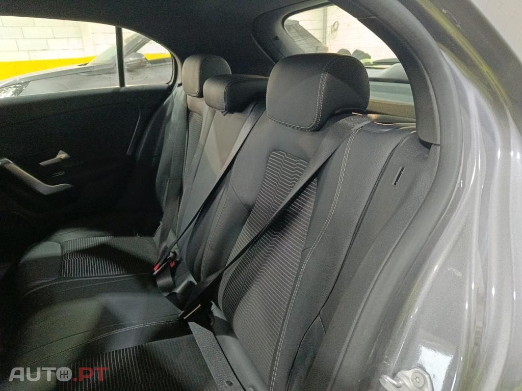 Mercedes-Benz A 250 e Style Plus