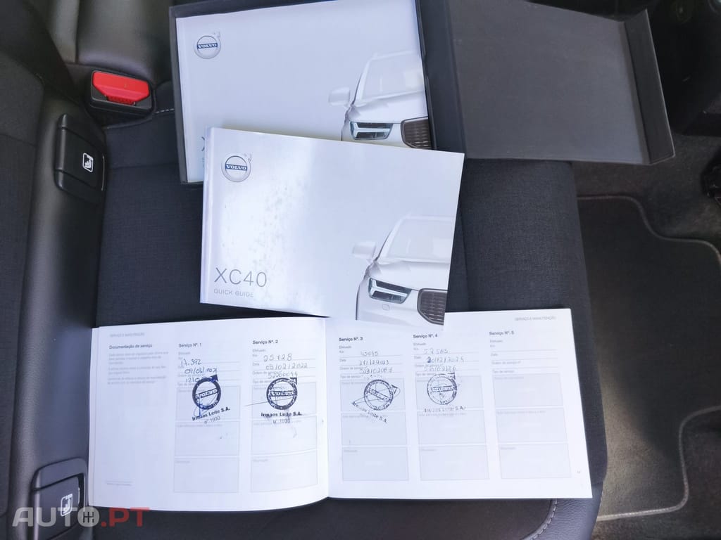 Volvo XC40 2.0 D3 Momentum Plus
