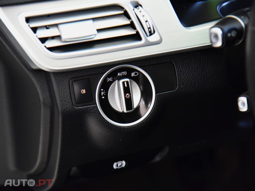 Mercedes-Benz E 300 Bluetec Hybrid Station Sport