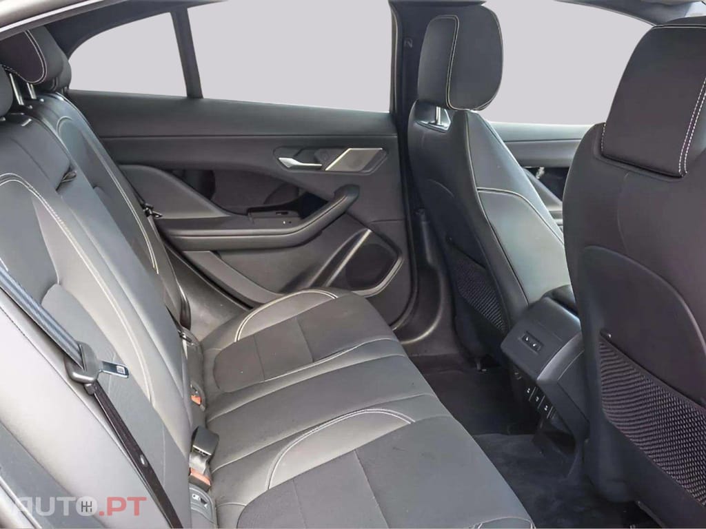 Jaguar I-Pace EV 400 S 