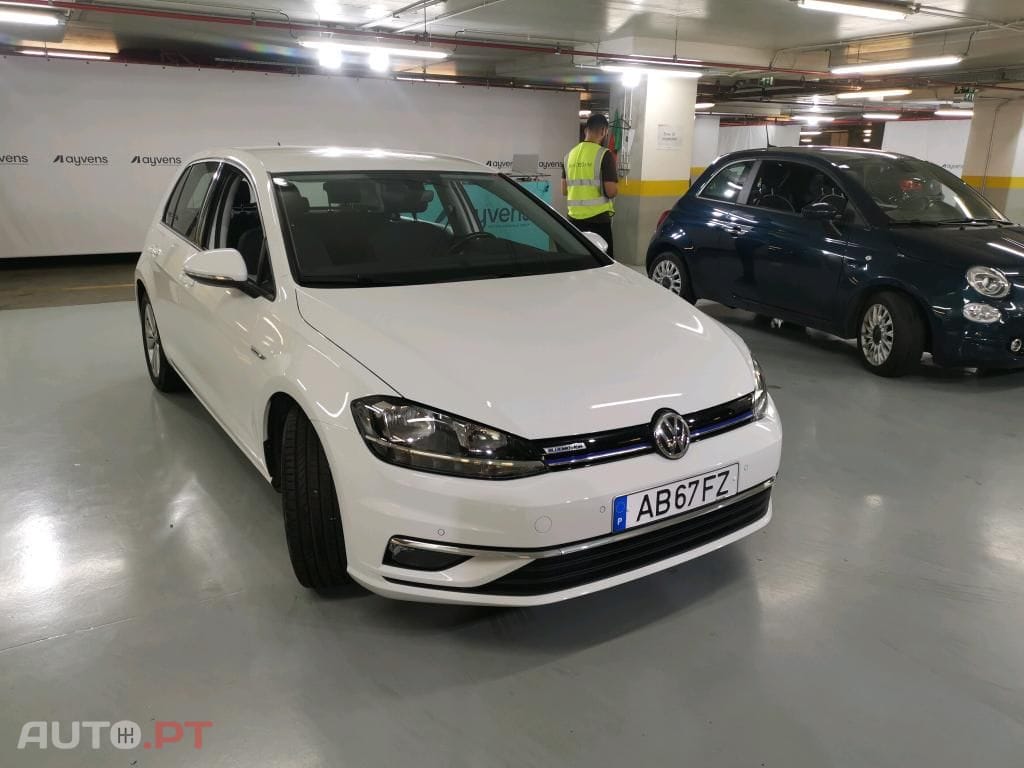 Volkswagen Golf Variant 1.0 TSI Life