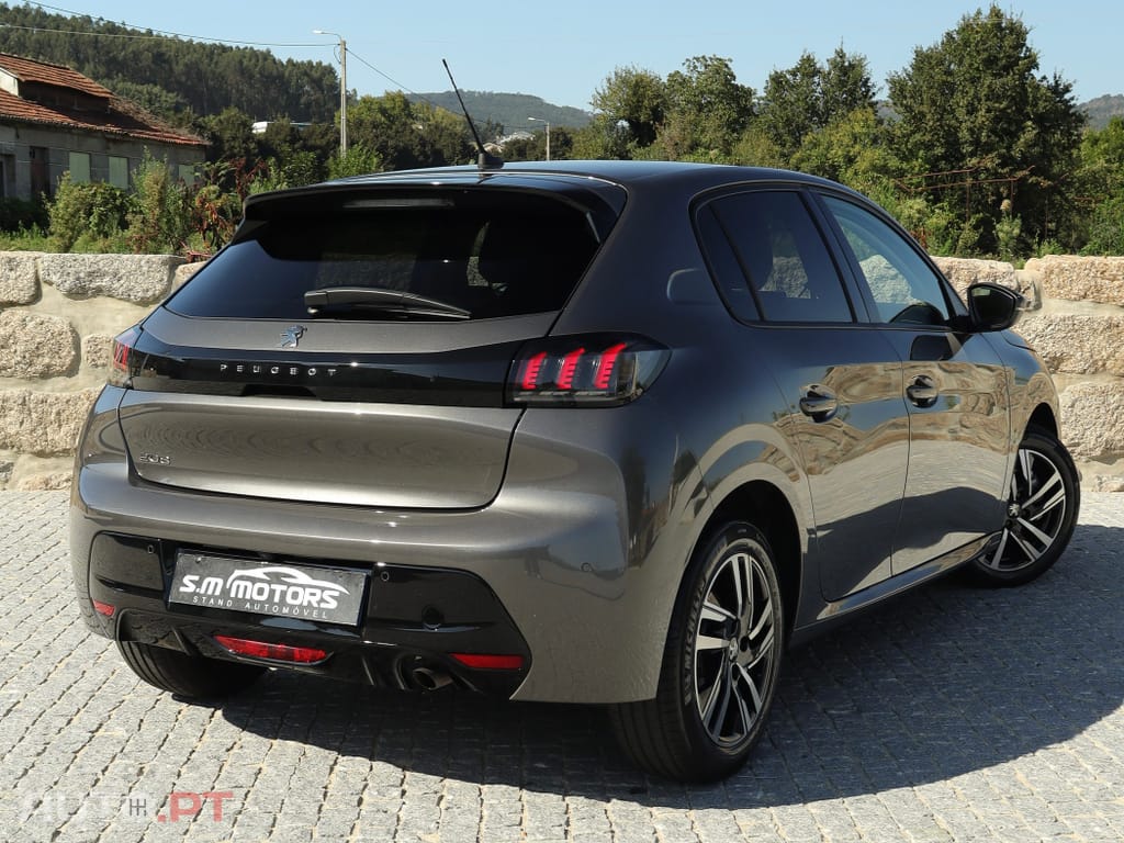 Peugeot 208 1.2 PureTech Allure Pack