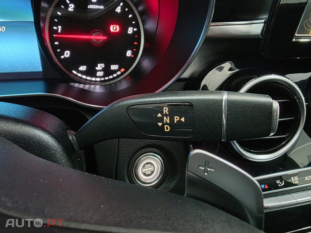 Mercedes-Benz C 200 d AMG LINE