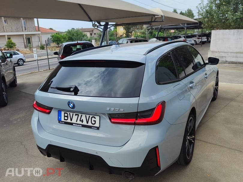 BMW 330 e Touring Pack M Auto