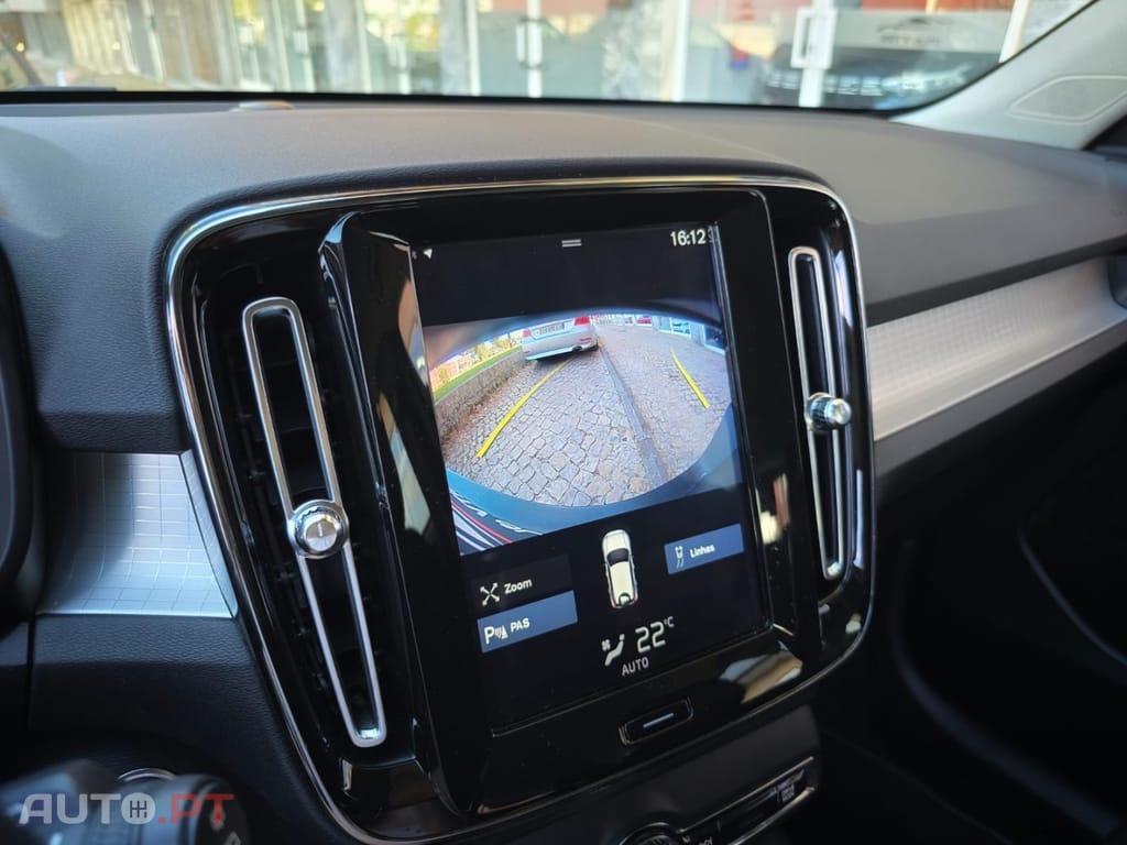 Volvo XC40 2.0 D3 Momentum