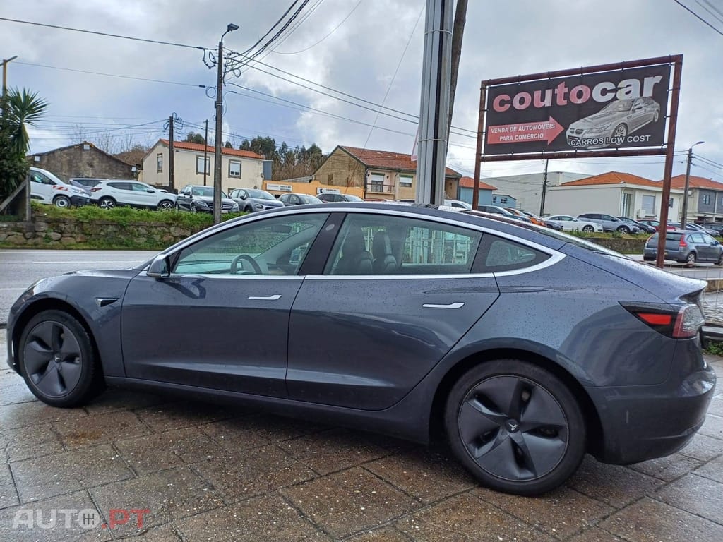 Tesla Model 3 Long Range Tração Traseira