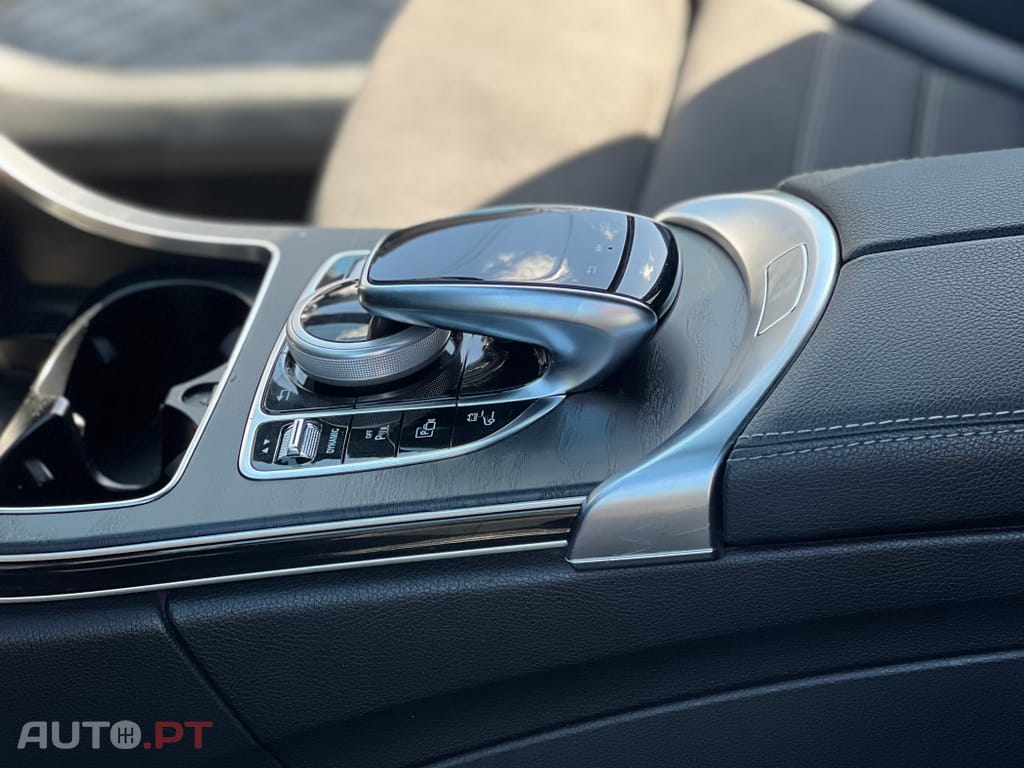 Mercedes-Benz C 300 e AMG Line