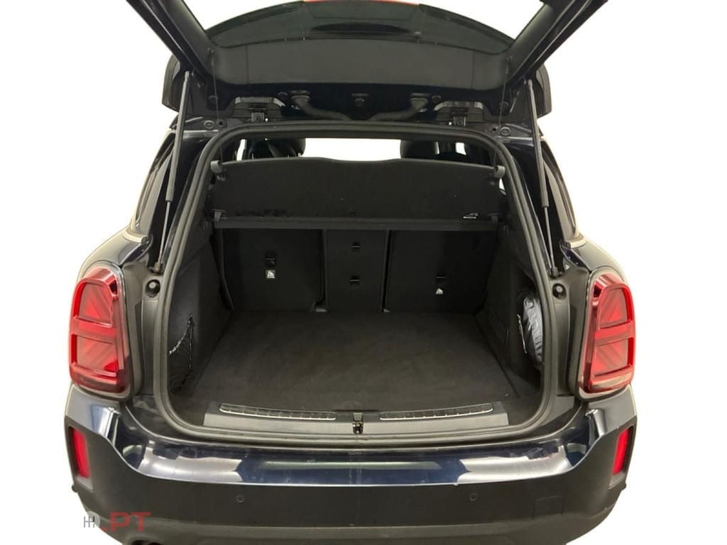 MINI Countryman Cooper Premium Plus Edition Auto