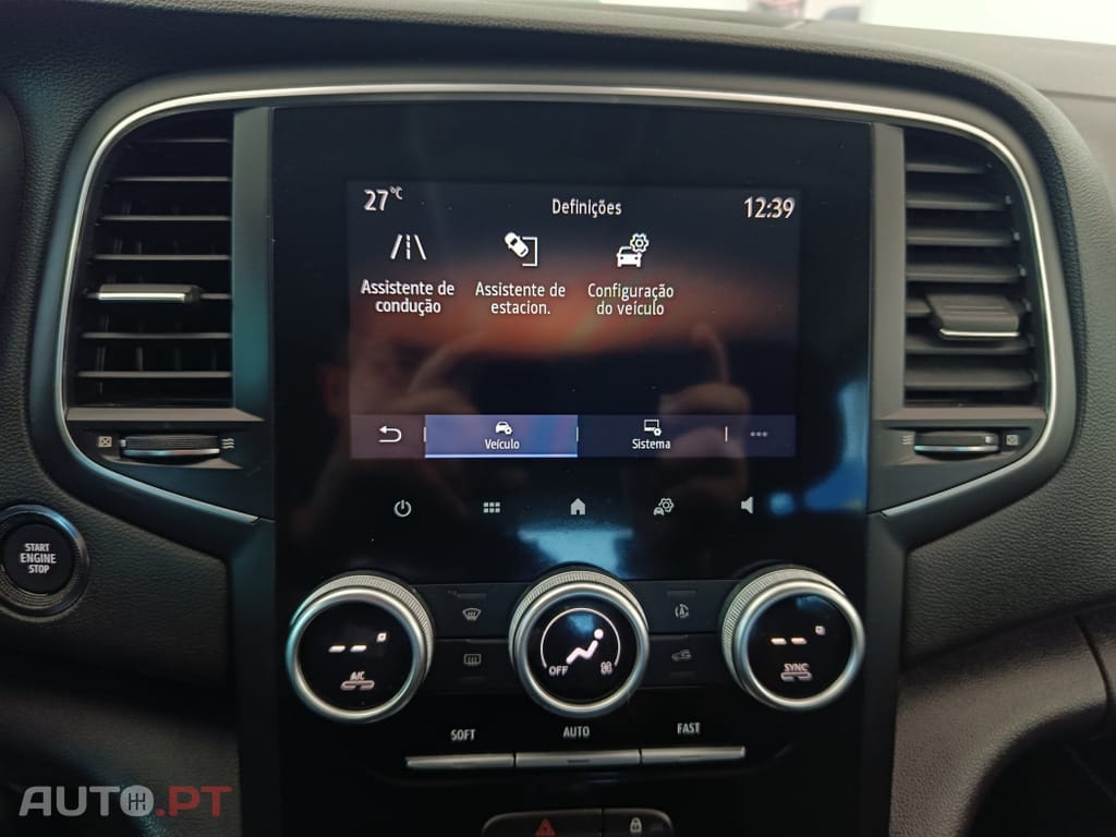 Renault Mégane 1.5 Blue dCi Limited C/PM+Pneu