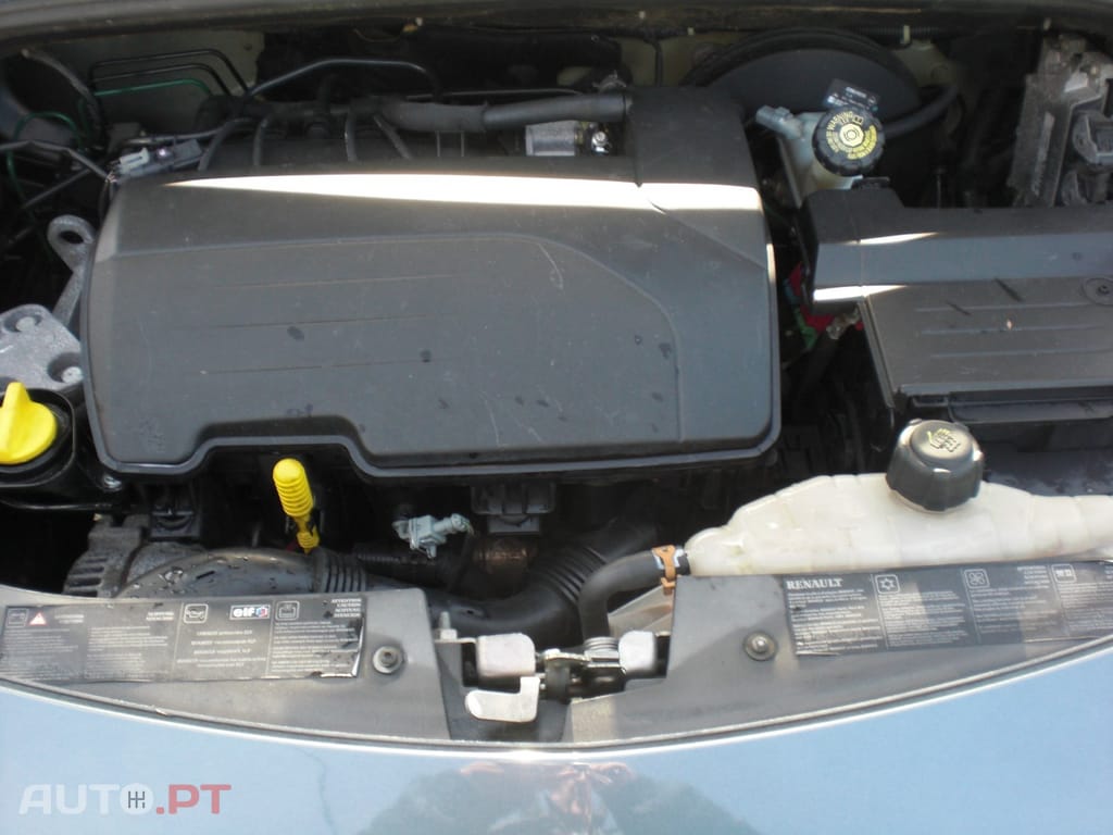 Renault Clio 1.2 16V Confort