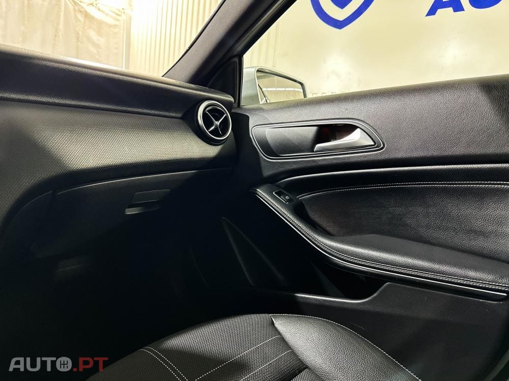 Mercedes-Benz A 180 d Urban