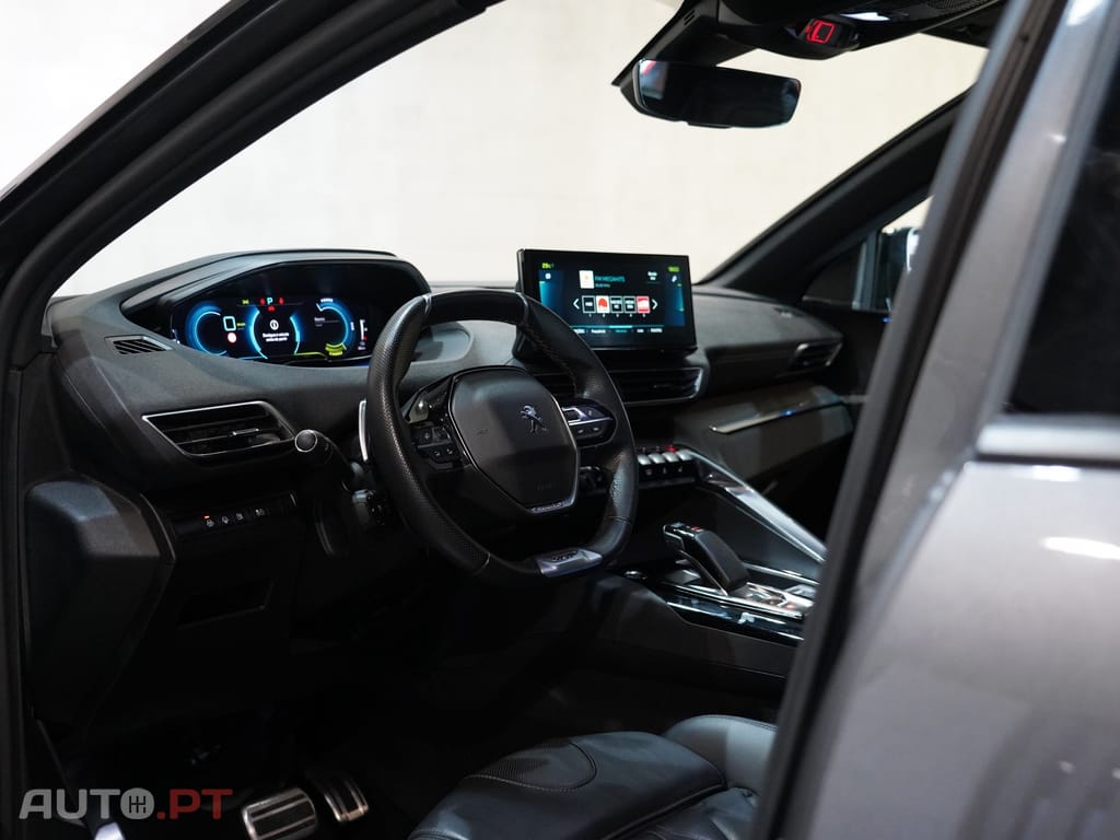 Peugeot 3008 1.6 Hybrid GT Line e-EAT8