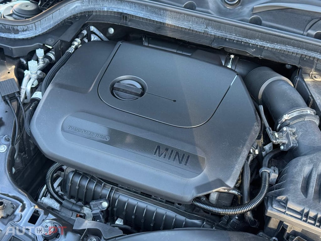 MINI Cooper LCI 3 Cilindros