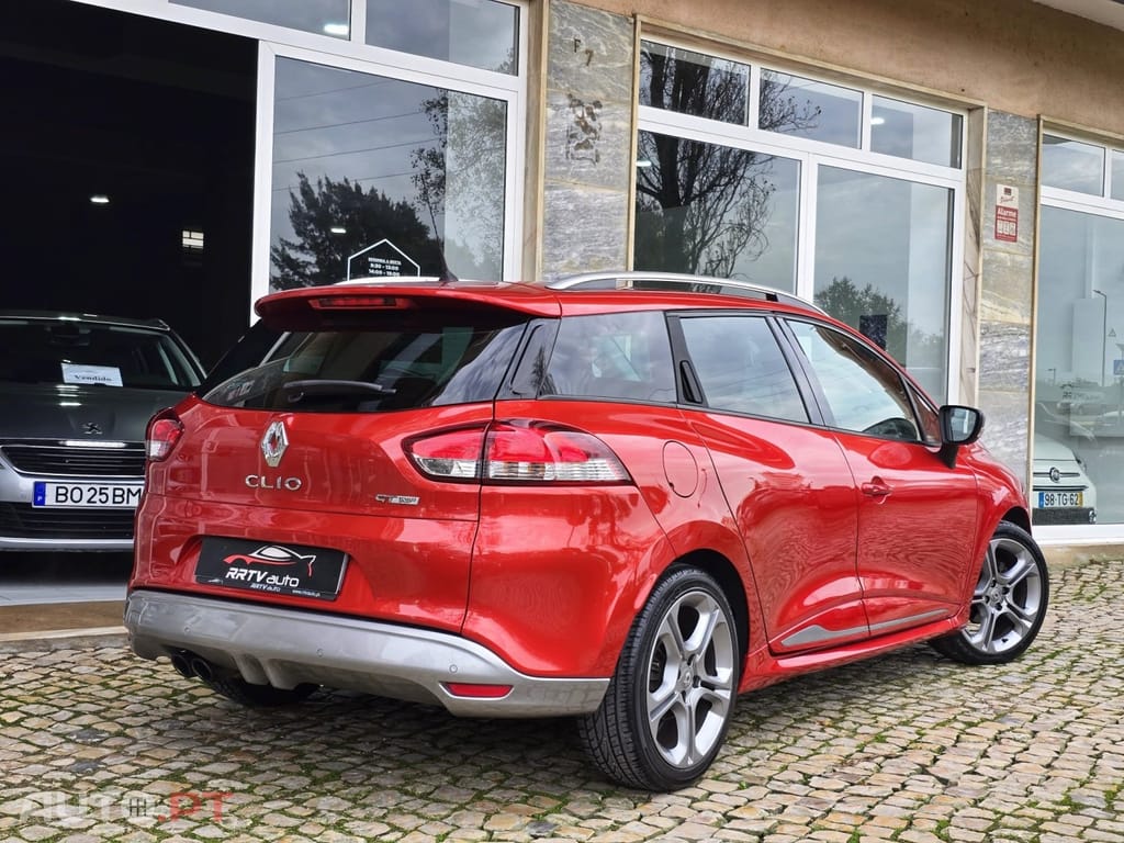 Renault Clio Sport Tourer 1.2 TCE GT EDC