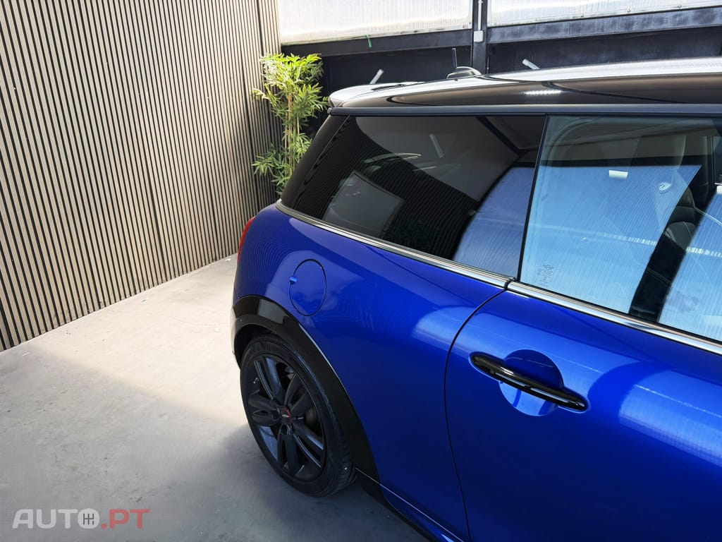 MINI Cooper Kit John Cooper Works
