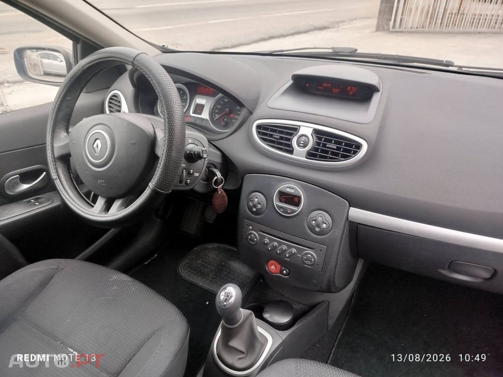 Renault Clio 1.2 16V Confort