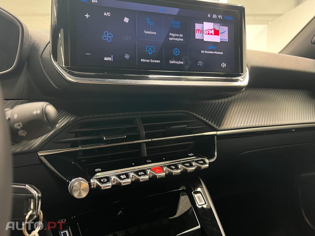 Peugeot 2008 1.2 Hybrid Allure e-DCS6