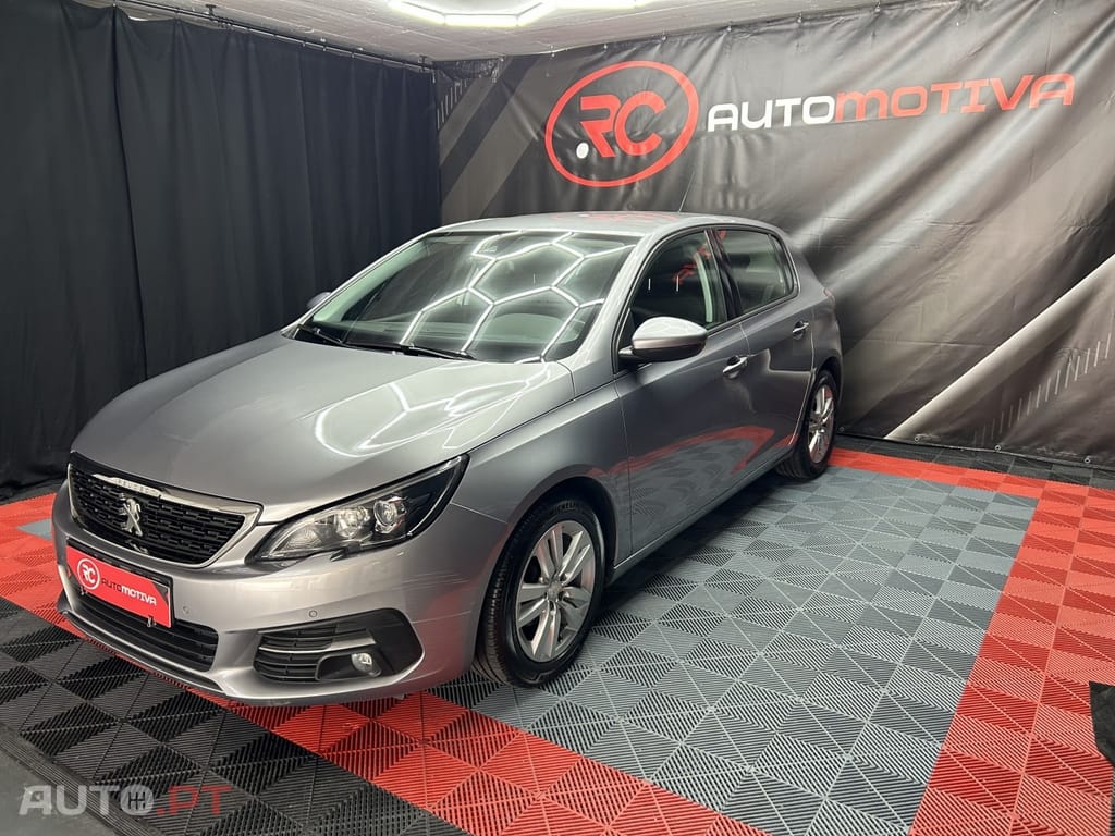 Peugeot 308 1.2 PureTech Active J17