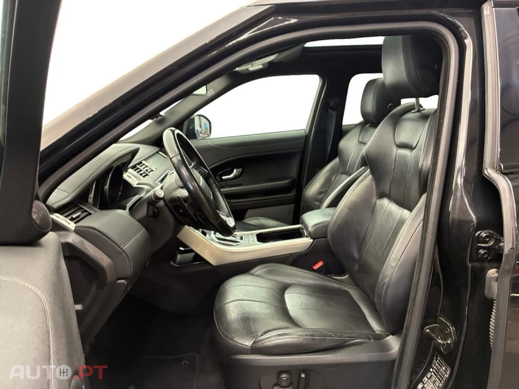 Land Rover Evoque 2.0 D180 AWD R-Dynamic SE Auto
