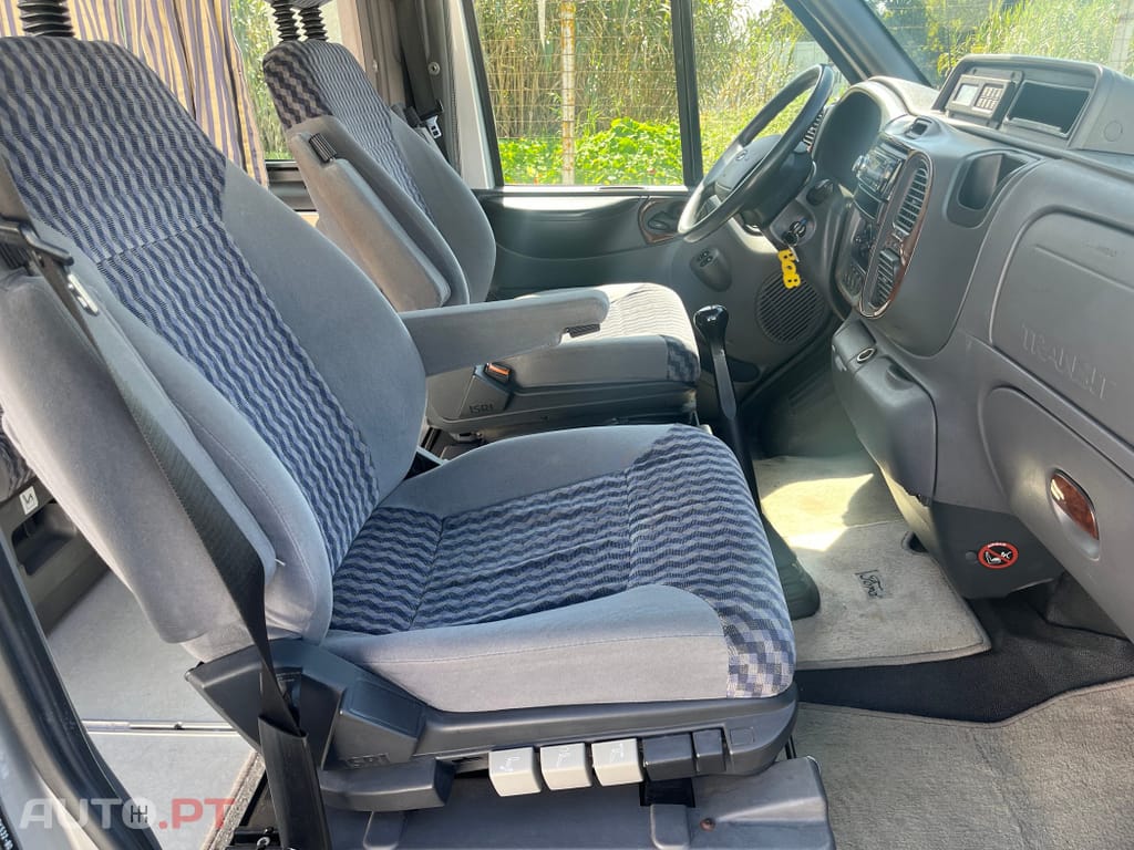Ford Transit Outro