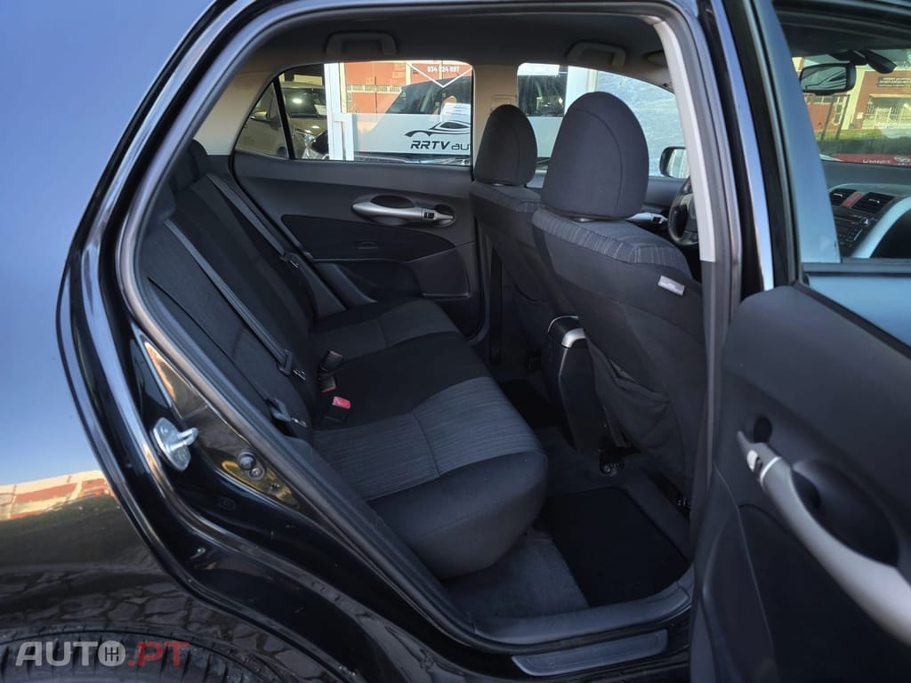 Toyota Auris 1.4 D-4D MMT Sol