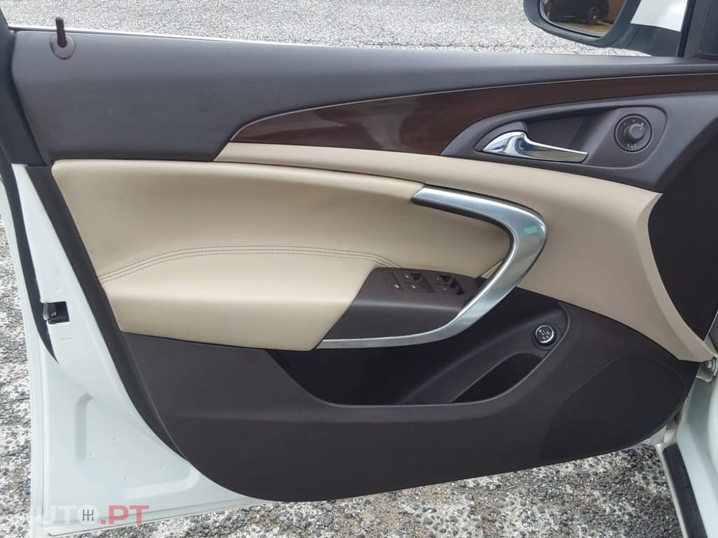 Opel Insignia 2.0 CDTi Cosmo S/S