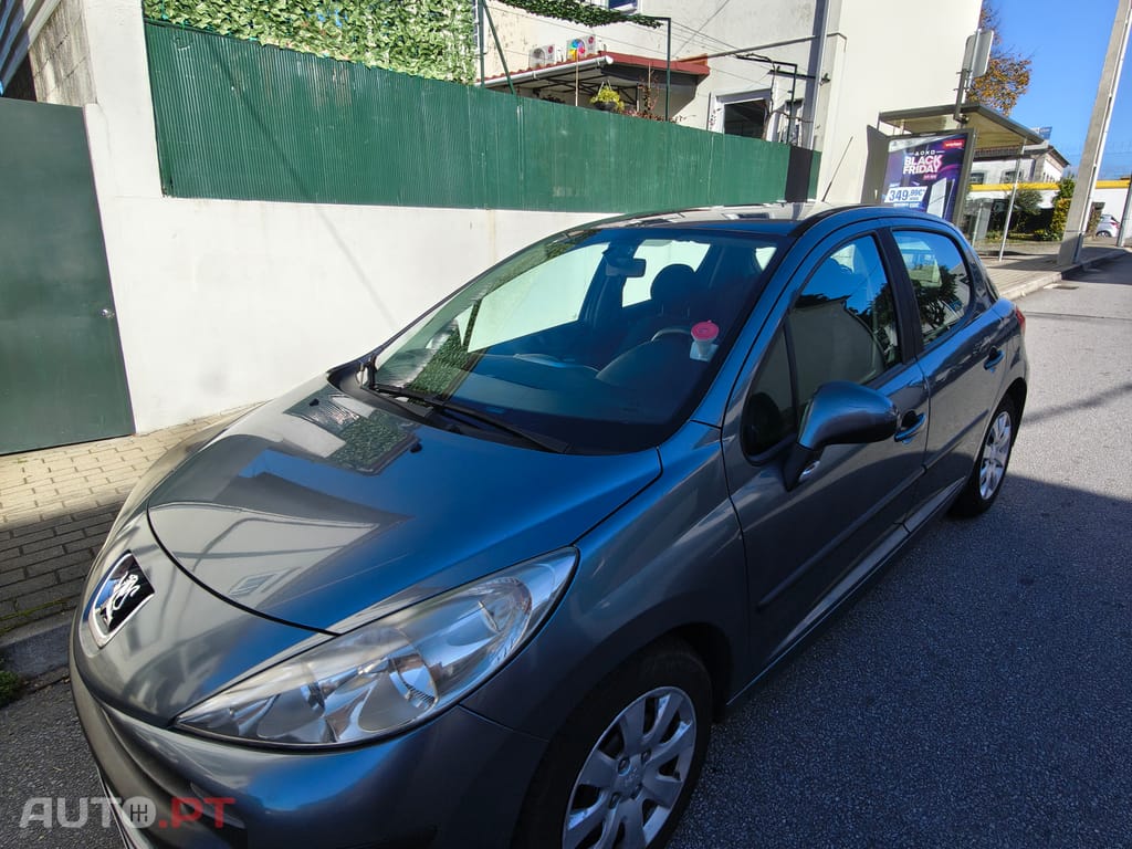 Peugeot 207 1.4 HDI