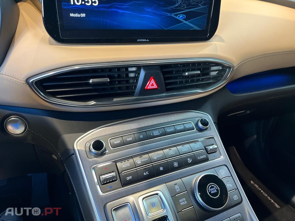 Hyundai Santa Fe Vanguard Luxury