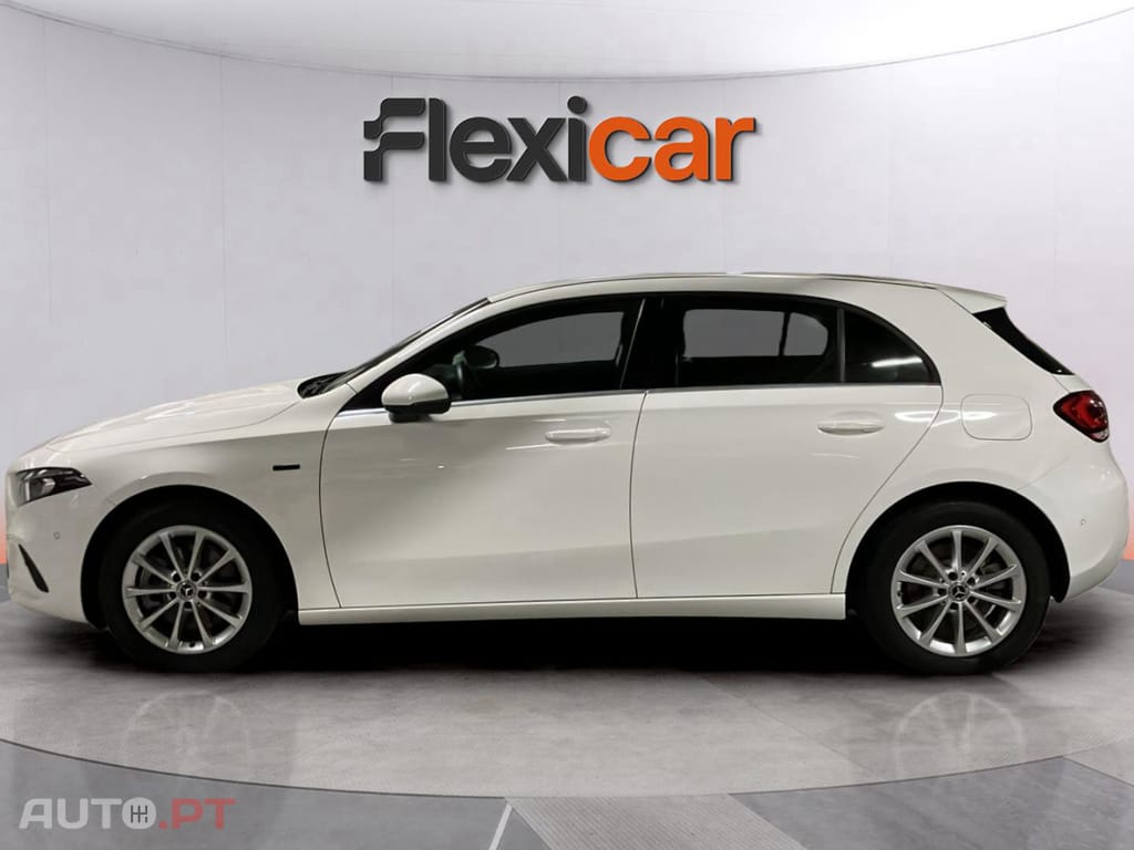 Mercedes-Benz A 250 e STYLE PLUS