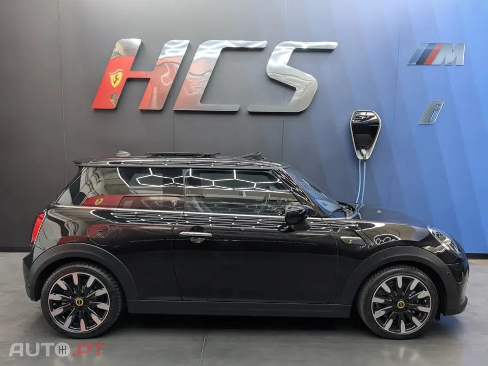 MINI Cooper Cooper SE Yours
