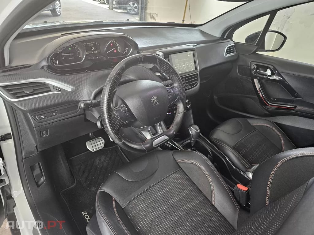 Peugeot 2008 1.2 PureTech GT Line EAT6