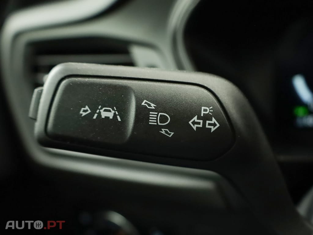 Ford Focus Focus SW 1.0 EcoBoost MHEV ST-Line X Aut.