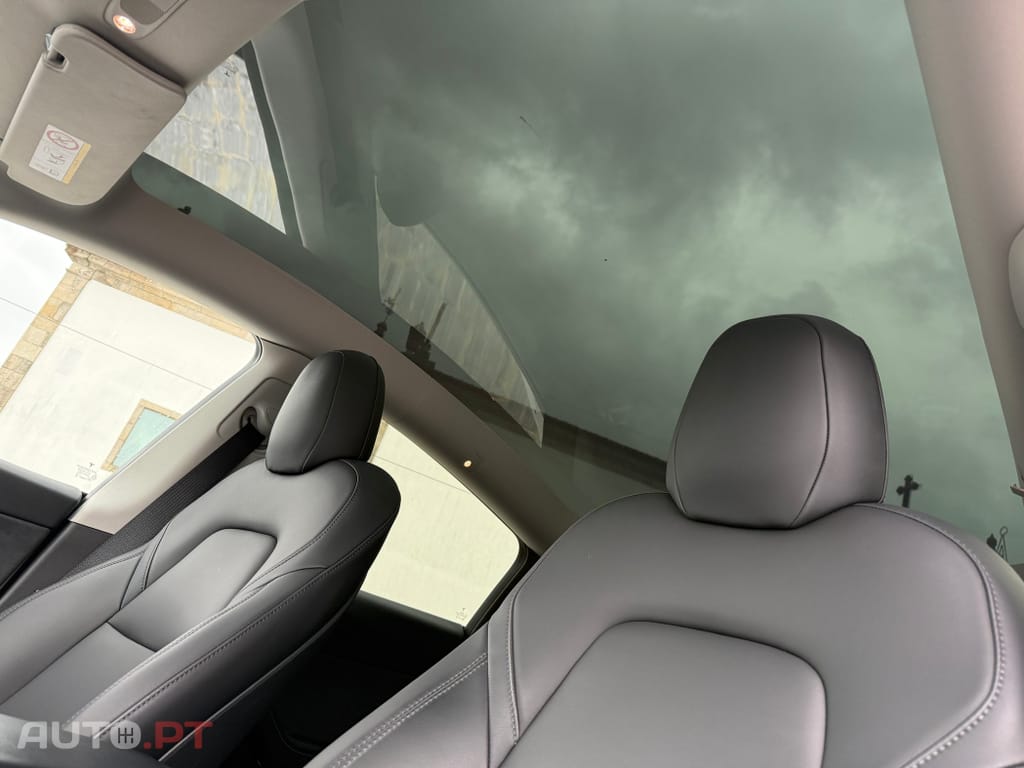 Tesla Model Y Tração Traseira