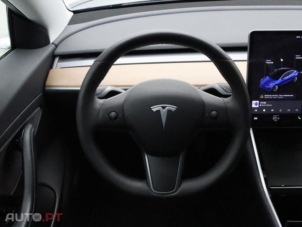 Tesla Model 3 I.V.A DEDUTÍVEL Standard RWD Plus AUTOPILOT