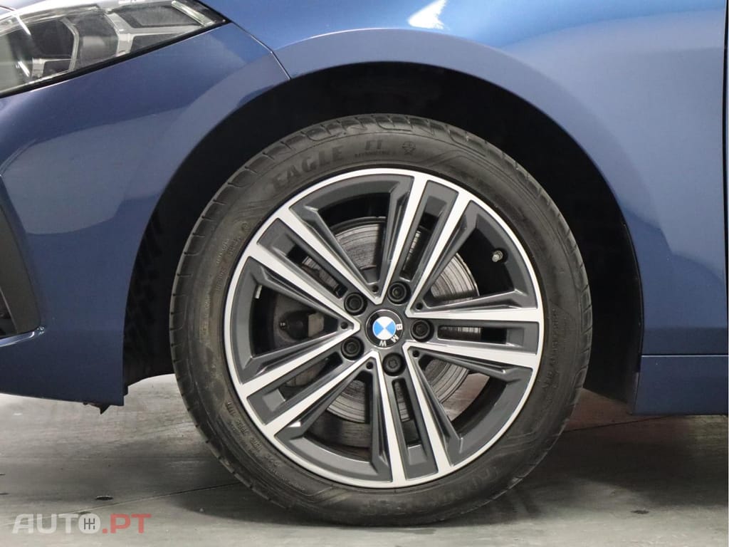 BMW 116 i  Advantage