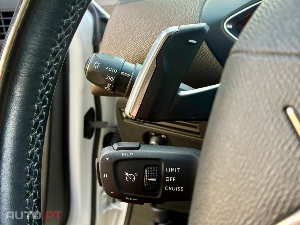DS DS3 Crossback EAT 8