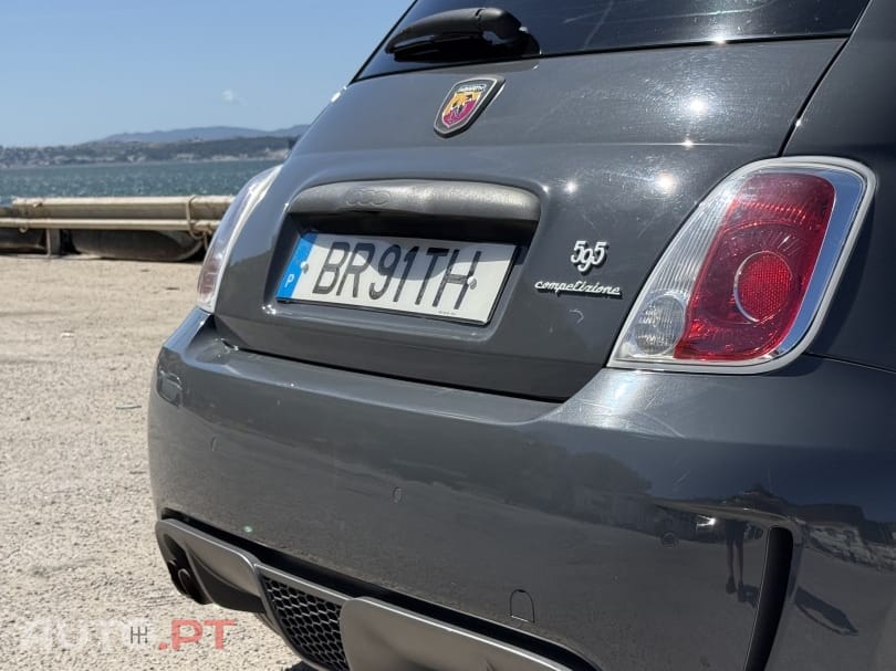 Abarth 595 1.4 T-Jet Competizione MTA