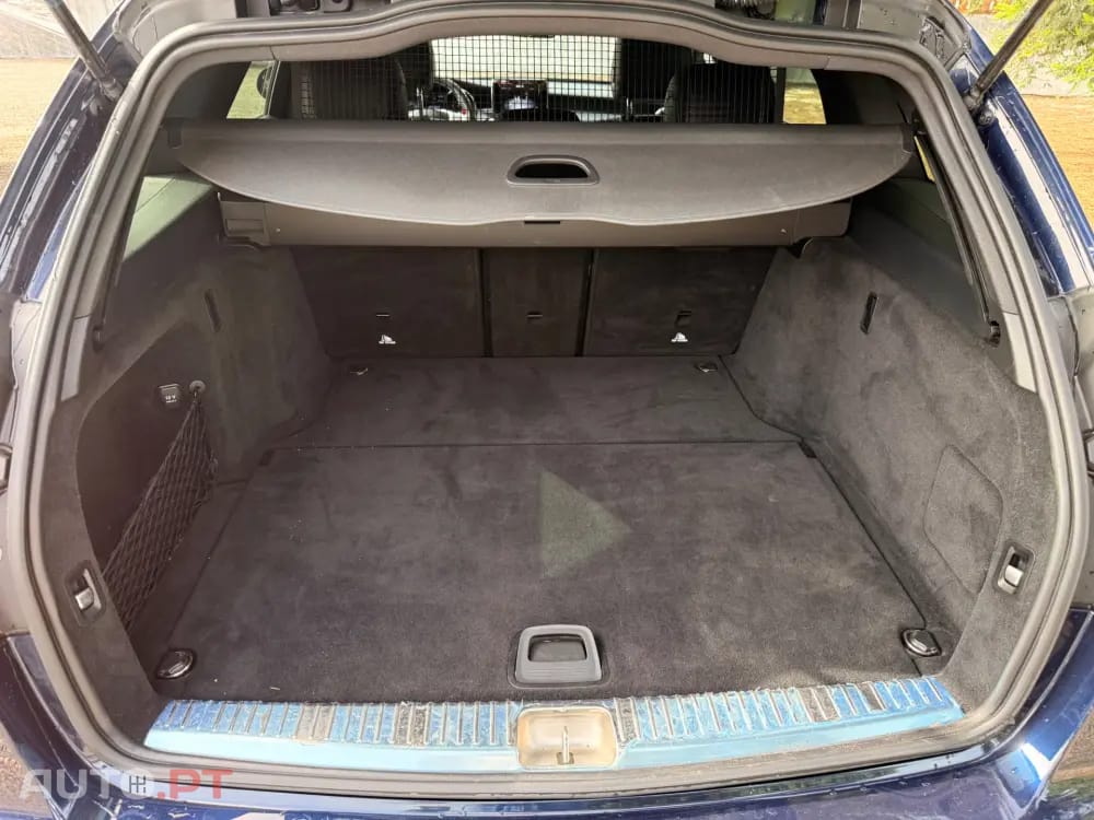 Mercedes-Benz C 300 h AMG Line