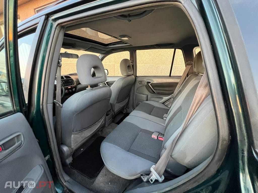 Toyota RAV4 2.0 Pack 2